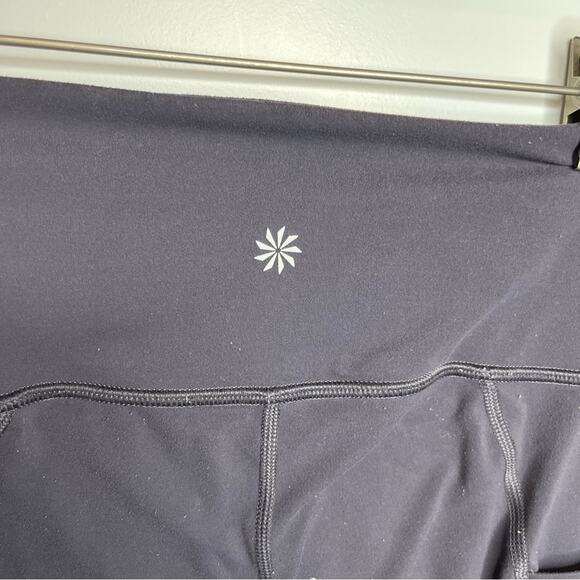 Athleta Powervita Stash Pocket Salutation Leggings Size XXS - Picture 5 of 9